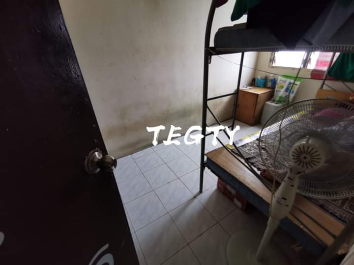 Pangsapuri Pelangi Indah - photo 5