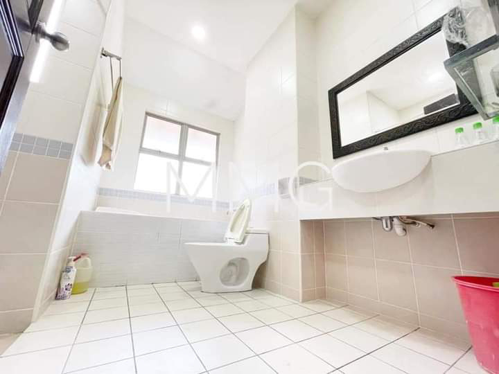 Phase 2 Setia Eco Park Partial Furnished Unit For Rent - photo 10