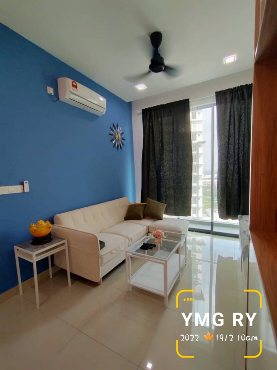 Maple Residence Fully Furnished Renovated - photo 2