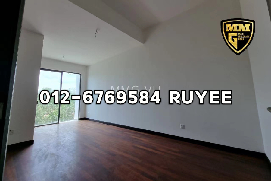 1 69M 3 Storey 26x82 Hilltop Duta Villa, Setia Alam - photo 2