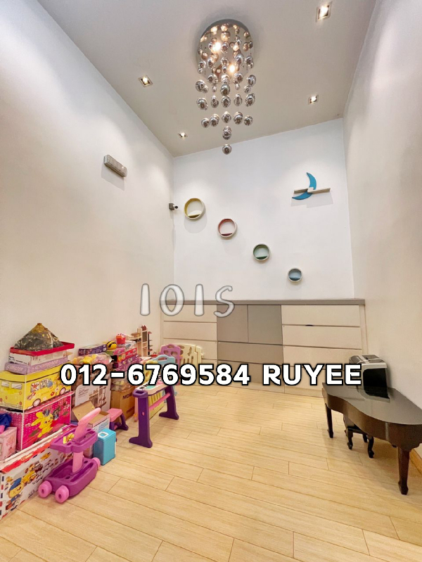 938K Indah residence, kemuning utama 2 sty 22x70 - photo 8