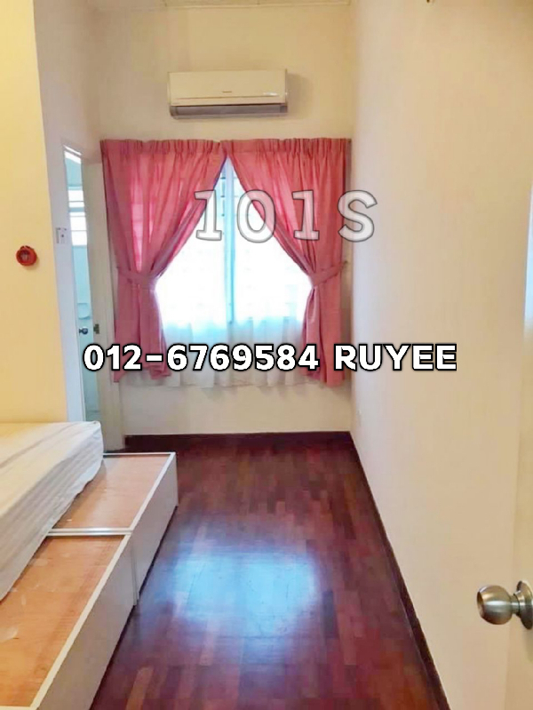 880K Indah residence, kemuning utama -2 storey -22x70 - photo 5