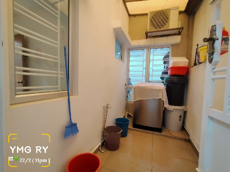 1 15M Ambang botanic 24x75 deluxe 2 sty SUPERLINK tip top condition Reno kitchen cabinet extended  - photo 11