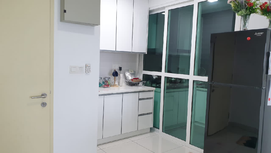 2K Impiria residence855sqft2 bedroom2 bathroomFully furnishedKitchen cabinet2  CarparkGated - photo 6
