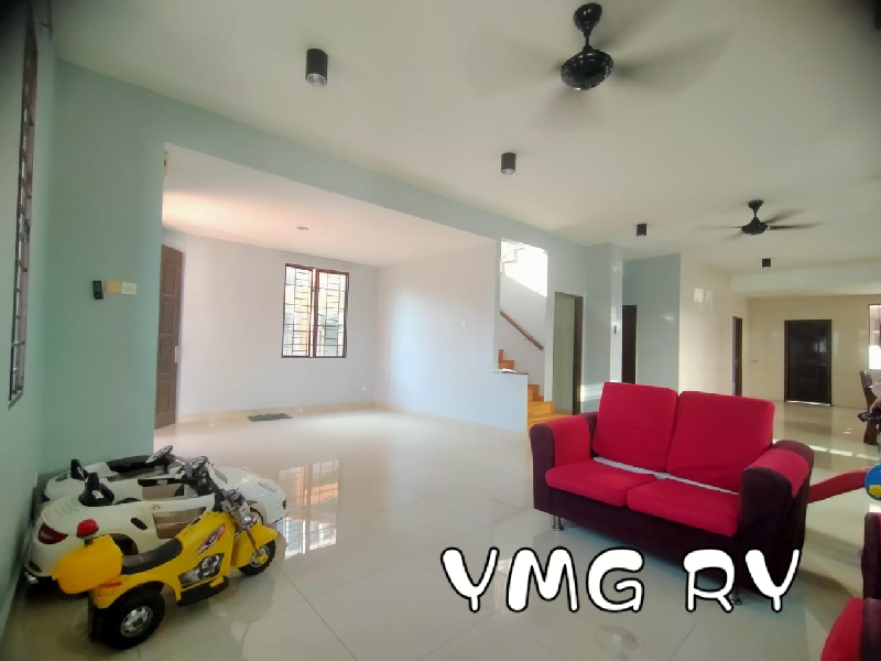 2150 *Aman perdana klang*2 storey bungalowSize 50*80 sqftDownstairs2 bedroom2 bathroom*Light fans cu - photo 11