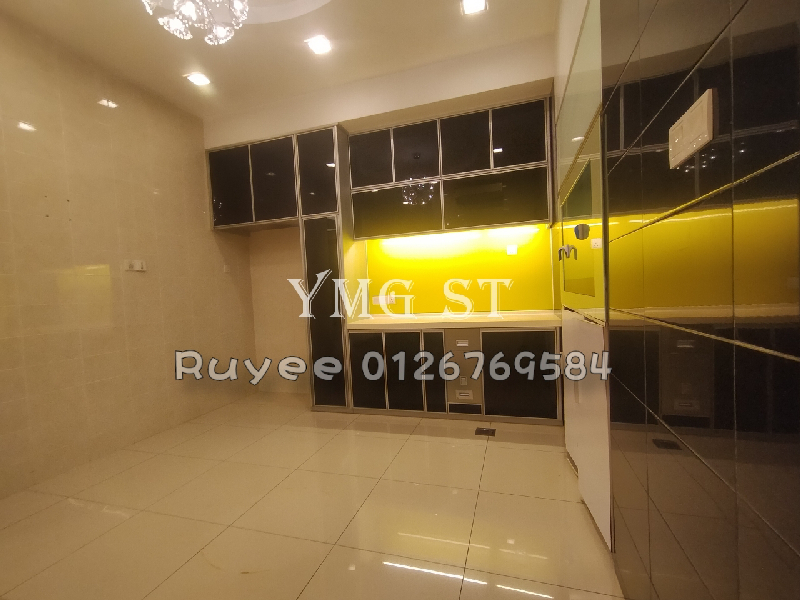 Ambang botanic semi d 2 storey renovated  - photo 7