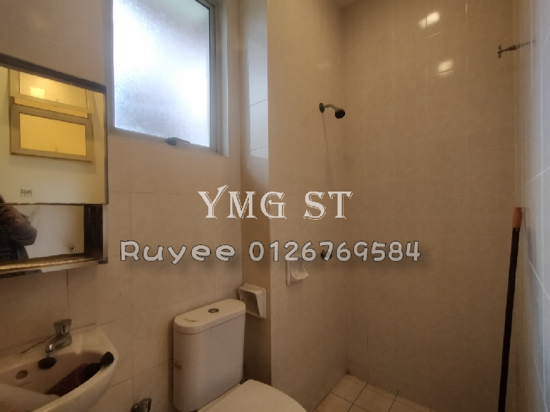 Ambang botanic semi d 2 storey renovated  - photo 12