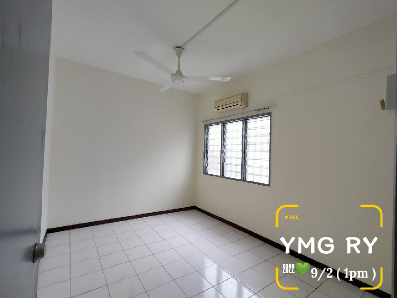 below market value Bukit tinggi 2 storey corner - photo 5