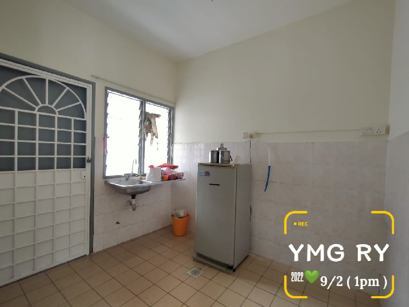 below market value Bukit tinggi 2 storey corner - photo 9