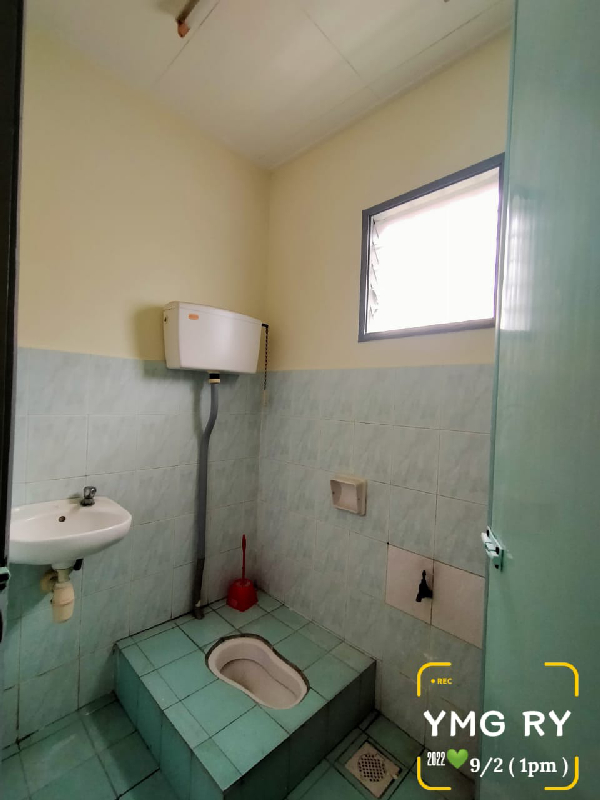 below market value Bukit tinggi 2 storey corner - photo 10