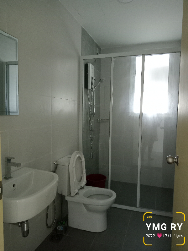 Cheapest price Impiria residence1317sqft aircond - photo 9