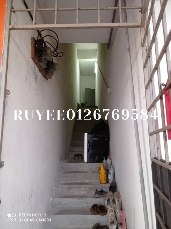 20x80 Price ReductionTaman maznah kampung Jawa Double Storey Shoplot - photo 9