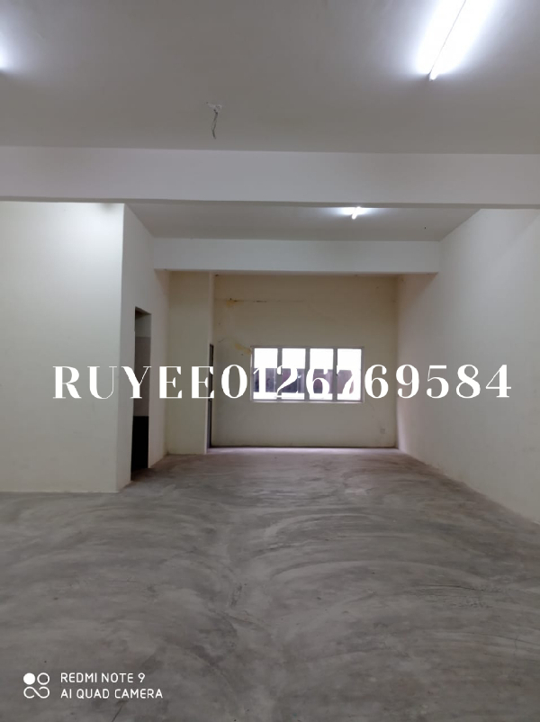 Facing mainroad 23x701st floor-rm1800 Seria 88 Business centre 4 Storey Intermediate Shoplot with l - photo 2