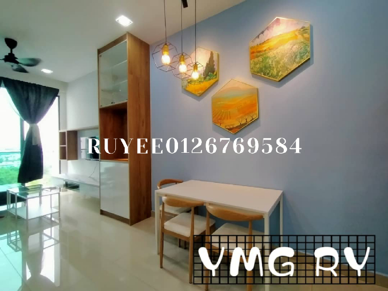 Fully Furnished Renovated*Sui sui unit*Maple reisdence 863sqftBedroom 2+1 Bathroom 2 Asking rental R - photo 2