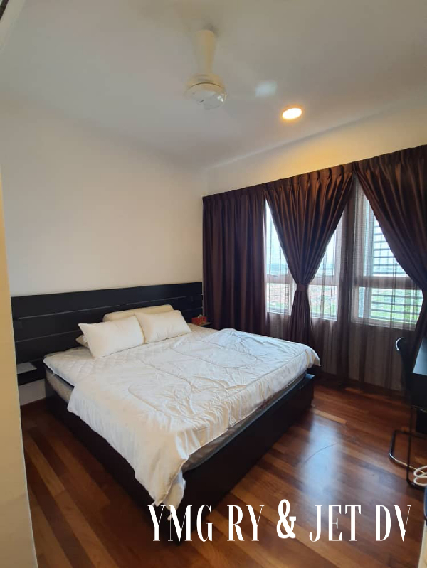 Impiria residence 855sqft Tip top condition Below market value - photo 9