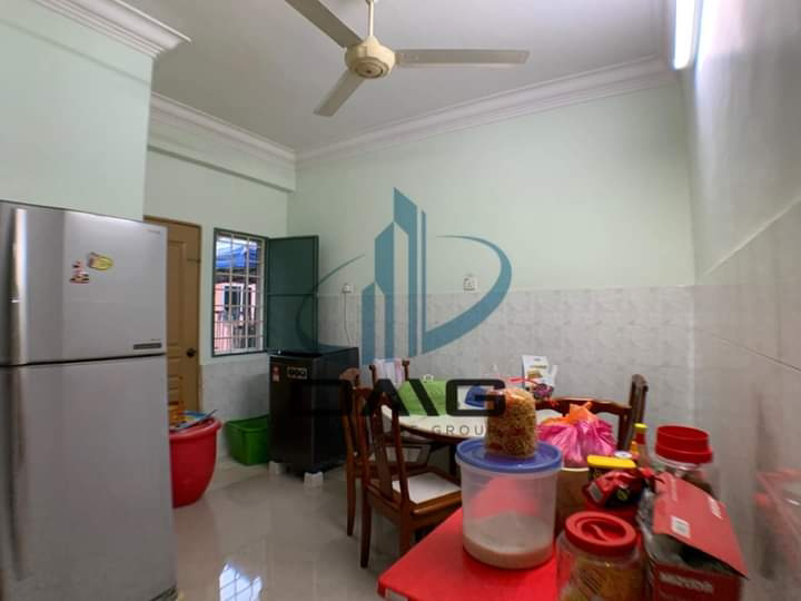 630K Bandar Bukit tinggi 1Double Storey  20 X 70  Partially reno - photo 3