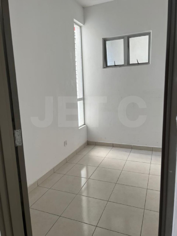 Trifolis Apartment 900sqft - photo 4