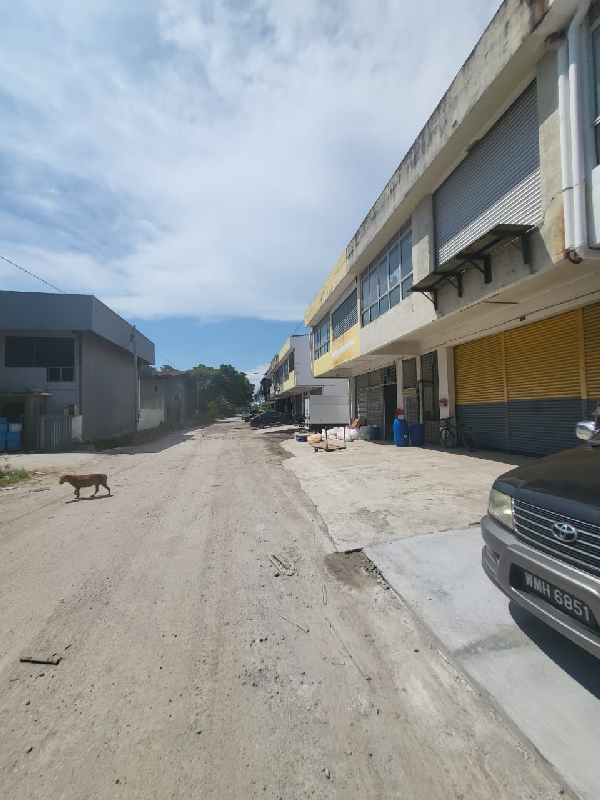 Bukit Kemuning Light Industrial Factory ,Shah AlamNext to kesas highway2 storey shop factoryLand siz - photo 2
