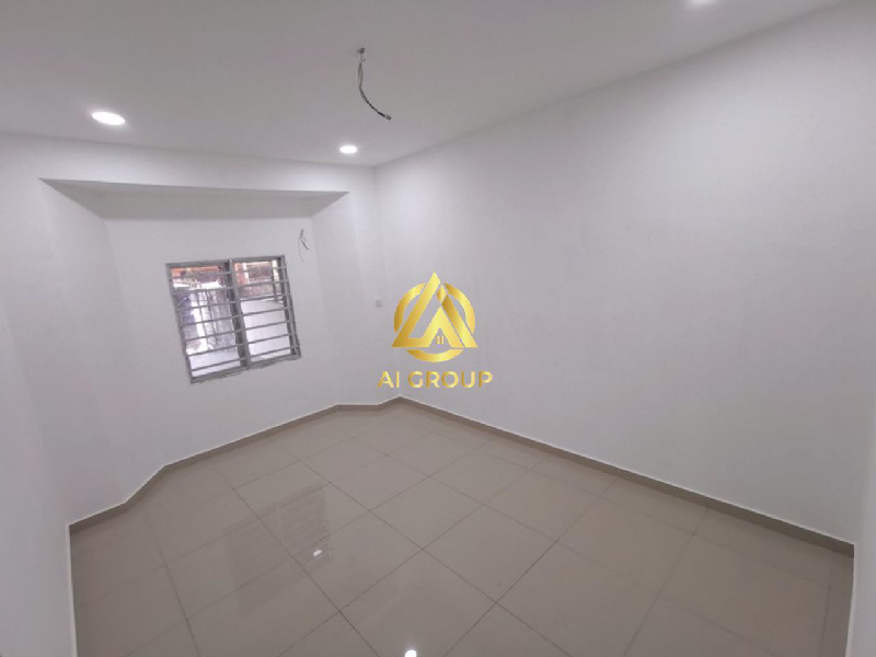 365K KAPAR Single Storey Terrace HouseTaman Sri Kapar TownAsking for RM365K Only- Land Area: 22x65-  - photo 4