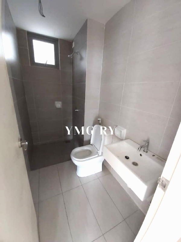 AVAILABLE NOW Gravit 8 klangKota bayuemas635 sqft1+1 bedroom1 bathroom2 carparkAircond x2Water Heate - photo 6