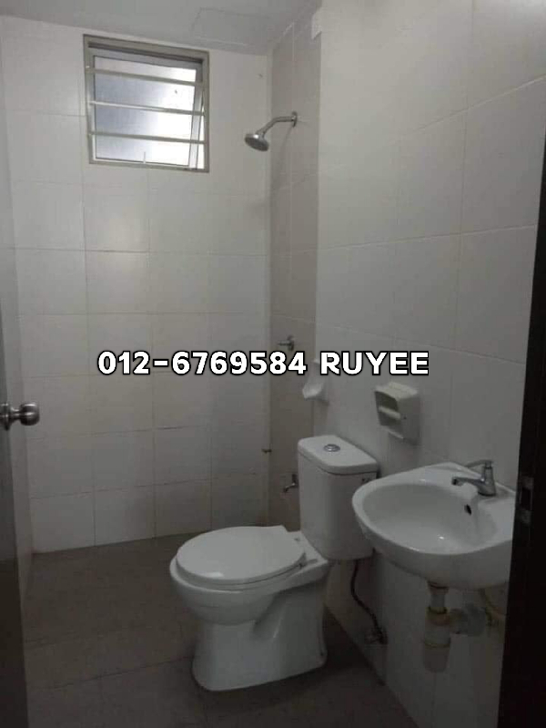 Available SALE Parkland Orchis Apartment*High Floor*Size 850sqft *Freehold *Basic Unit *3 Bedrooms2B - photo 8