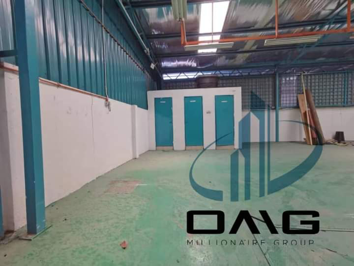 Taman Klang Utama 1.5 Storey Semi-D Factory For Sale  - photo 8