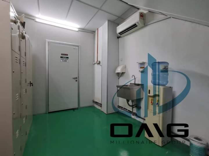 Taman Klang Utama 1.5 Storey Semi-D Factory For Sale  - photo 9