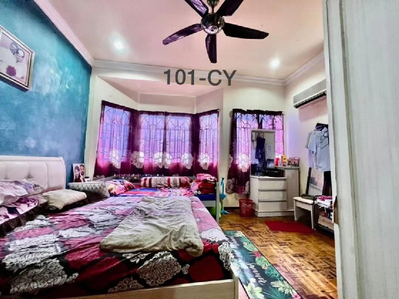 Lorong Mohd Tahir Klang Double Storey Renovated House 20x65 - photo 5