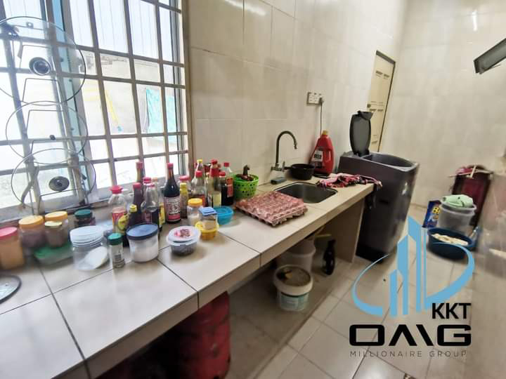 WTSBatu Belah Harmoni Klang Double Storey 20x754 Bedrooms3 BathroomsFreeholdBasic UnitKitchen Extend - photo 3