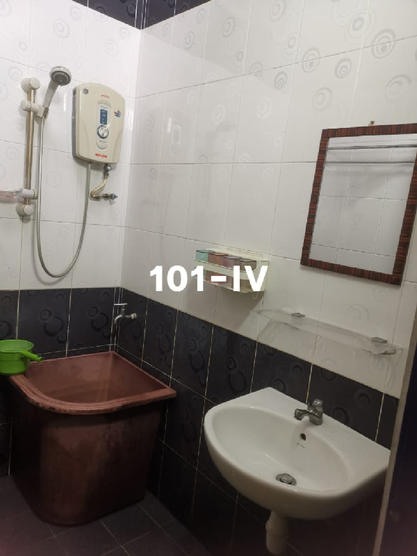 Single Storey House22x75 3r3bFully FurnishedAuto GateCar Porch with tilesChinese area  - photo 12