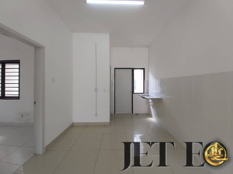WTL Limited Market Rental Price Bandar Banting Mahkota 2sty Guarded AreaDouble storey20x70 sqft4 roo - photo 3