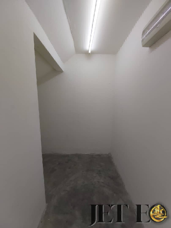 WTL Limited Market Rental Price Bandar Banting Mahkota 2sty Guarded AreaDouble storey20x70 sqft4 roo - photo 6