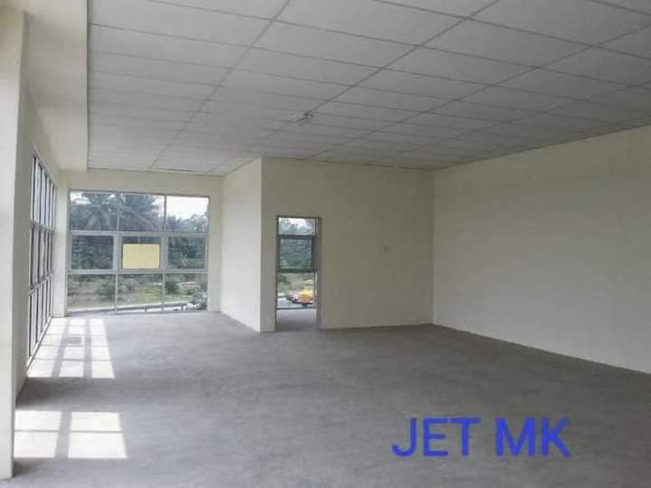 Jenjarom, Kuala Langat-Good location: facing main road,  - photo 3