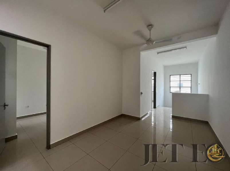 WTS *Facing No House*Rimbayu Perennia Double storey Double storey intermediateFacing Direction North - photo 11