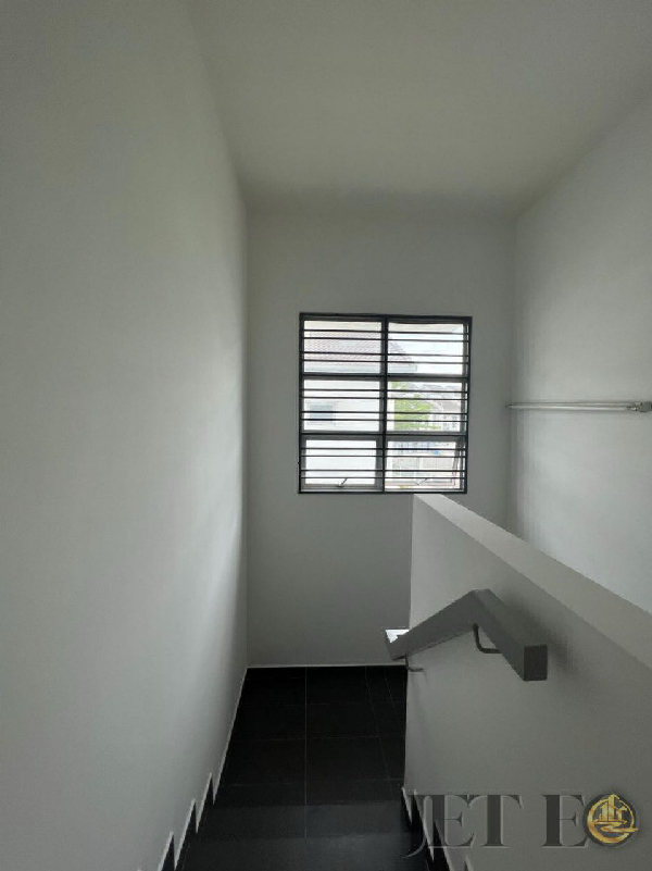 WTS *Facing No House*Rimbayu Perennia Double storey Double storey intermediateFacing Direction North - photo 12