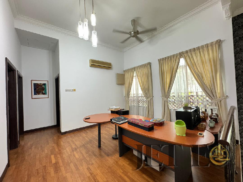 Setia Eco Park Corner Bungalow 2 Storey*Corner Bungalow 2 Storey Built up 4400Land size 52346+1 room - photo 11