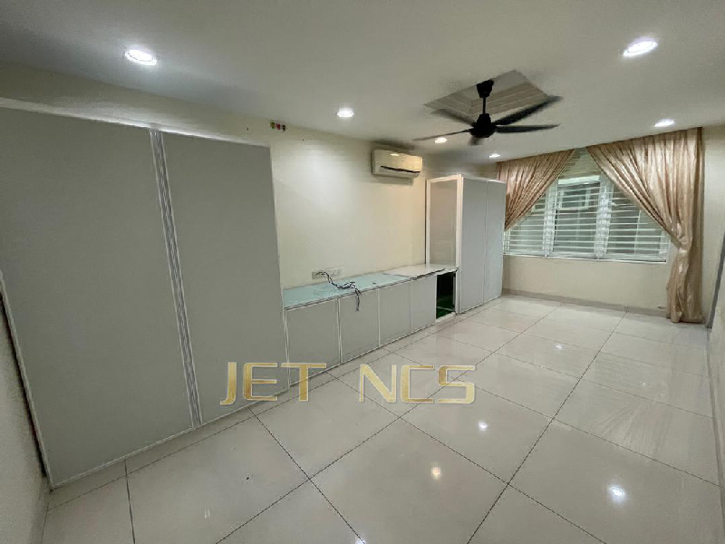 Super Big Corner 2 Storey Semi-D, Bandar Bukit Tinggi 2 - photo 13