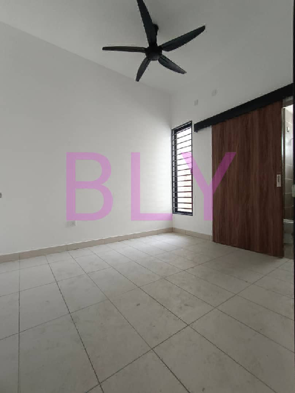 WTLBukit Raja LumiraBrand New UnitDouble Storey20x754 Bedroom4 BathroomWith Lighting Fan & Grills  - photo 10