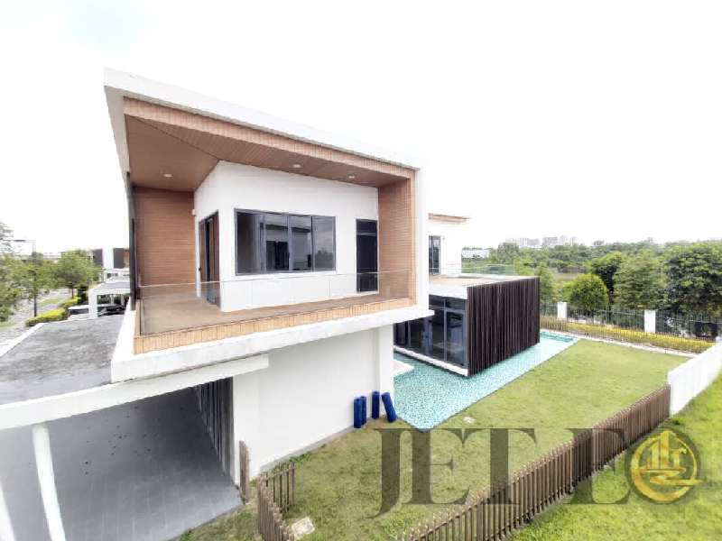 WTS Key On Hand *Eco Sanctuary Monterey Bungalow Grandeza Villa Type A1 Lake View* - *Limited Unit*  - photo 3