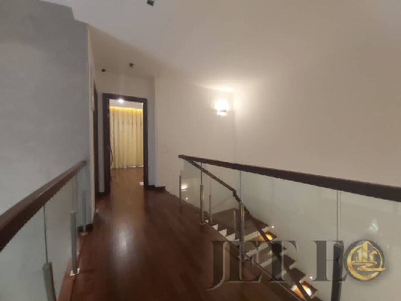 *Renovated Unit*  *Grandezza Eco Sanctuary Type Torre Semi D Rimbayu*  - photo 11