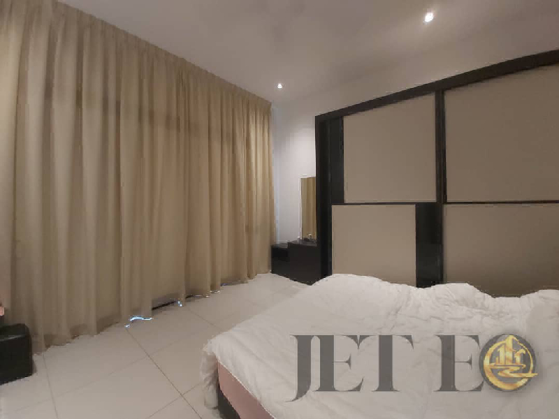 *Renovated Unit*  *Grandezza Eco Sanctuary Type Torre Semi D Rimbayu*  - photo 12