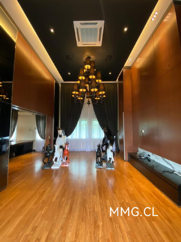 Setia Eco Park3 Storey Hill Side Villa- Build-up: 10,312sqft- Land Size: 11,753sqft- 4 Bedrooms- 1 A - photo 10
