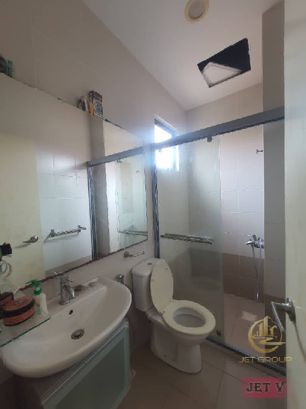 *WTS*Aman perdana klang Renovated spend 300k feesFacing open playground-Double Storey Bungalow-5 bed - photo 9