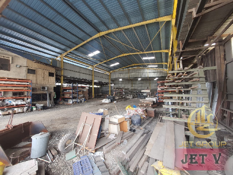 WTLBukit KemuningWarehouse factoryBuild up 9000sqftCeiling hight 25ftIncluded Office & Accommodation - photo 2