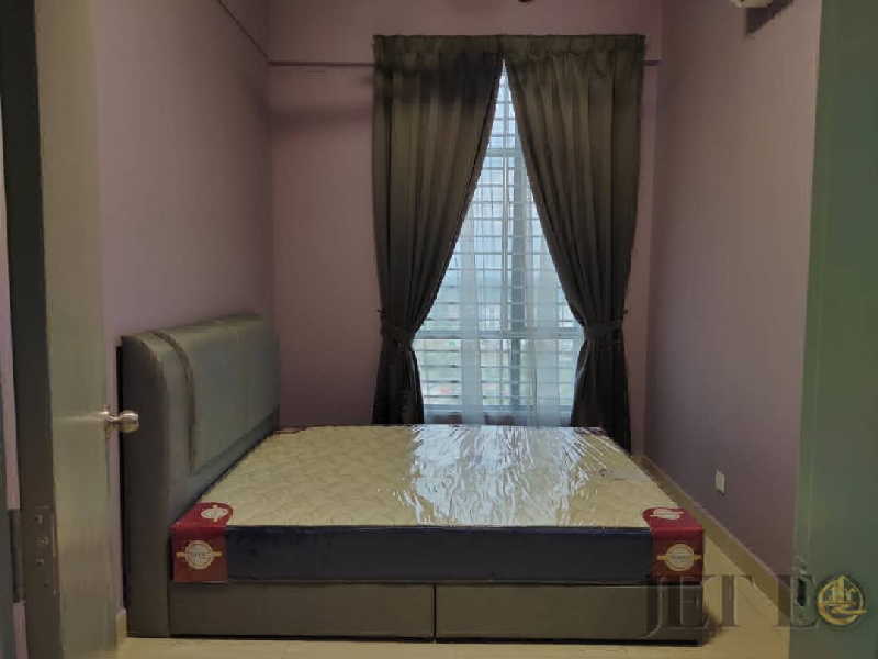 Maple KSL klang 1250 sqft Renovated Unit  - photo 6