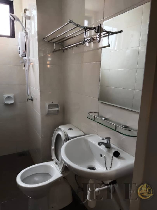 Maple KSL klang 1250 sqft Renovated Unit  - photo 8