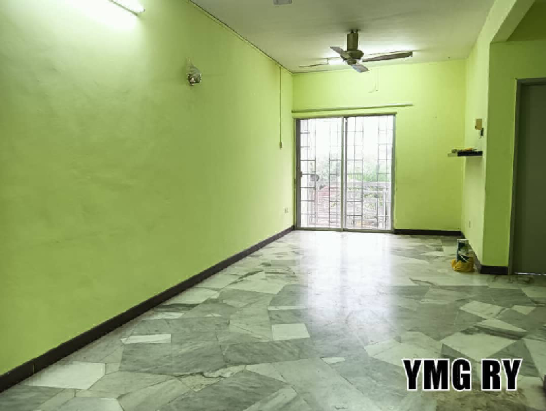 Pelangi Court apartment nearby klang parade  cheapest price - photo 2