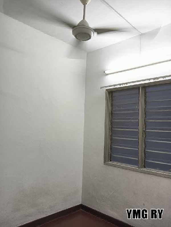 Pelangi Court apartment nearby klang parade  cheapest price - photo 10