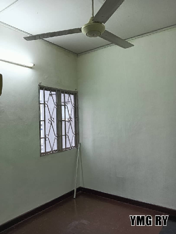 Pelangi Court apartment nearby klang parade  cheapest price - photo 12