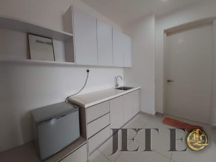 The Parque Residence Eco Sanctuary Condominiums  - photo 10